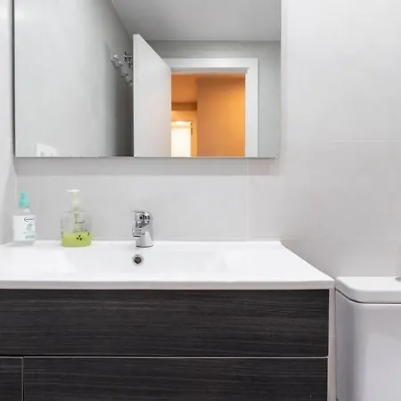 Esencia Pirineos L Bqq L Pisicina L Tenis Appartement