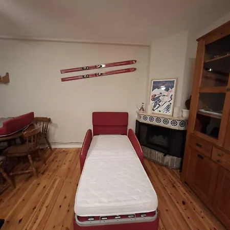 Esencia Pirineos Pisicina L Bqq L Tenis L Wifi דירה *