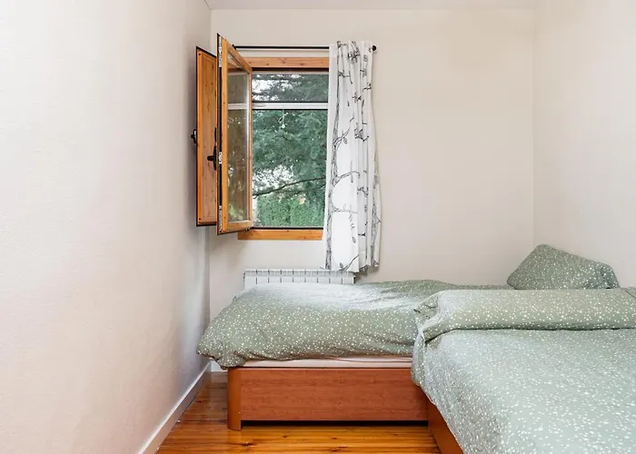 Esencia Pirineos L Bqq L Pisicina L Tenis * Biescas (Aragon)